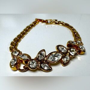 Elegant Gold-tone and Floral Crystal Women's Bracelet #1531